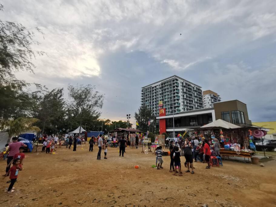 Pd D'wharf Duplex 3br - Full Seaview * Port Dickson