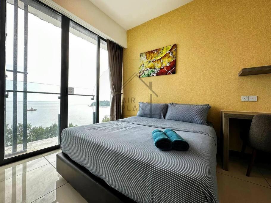 Pd D'wharf Duplex 3br - Full Seaview *